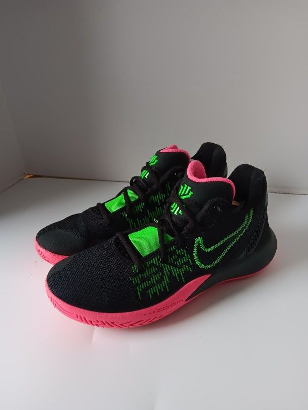 Nike-Kyrie Flytrap II, Men’s Sz 8 Black Hyper Pink A04436-005, Shoes Sneakers.