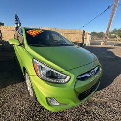 2014 Hyundai accent