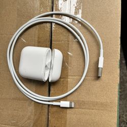 2nd Gen Apple AirPod Case With Charger