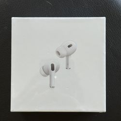 Ear Pods Gen 2 (SEND BEST OFFER)