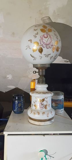 1(contact info removed) Gone With The Wind (GWTW) Style Hurricane Vintage Lamp