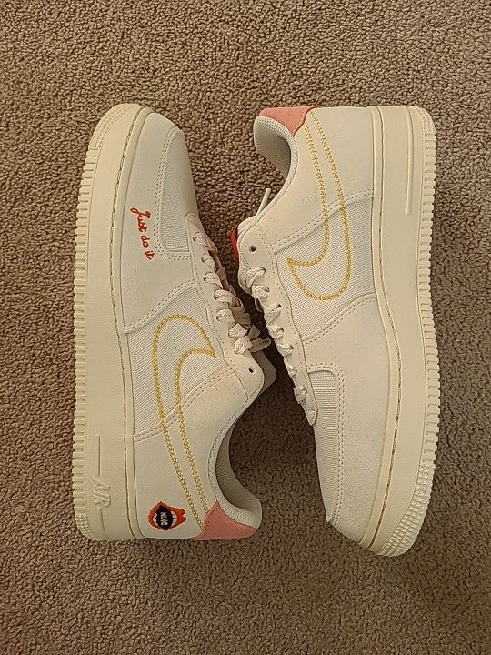 Nike Air Force 1 Low "Peace " Size 10wmns/8.5 Men