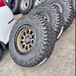 Lock Off Road Wheels