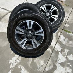 Tacoma Toyota Original Wheels And Tires 265/65R17