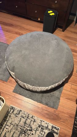 48” Round Dog Bed