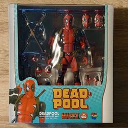 Mafex deadpool and revoltech gwenom