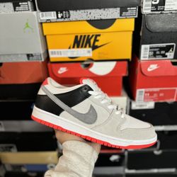 Nike SB Dunk Low Infrared Orange Label size 10 VNDS