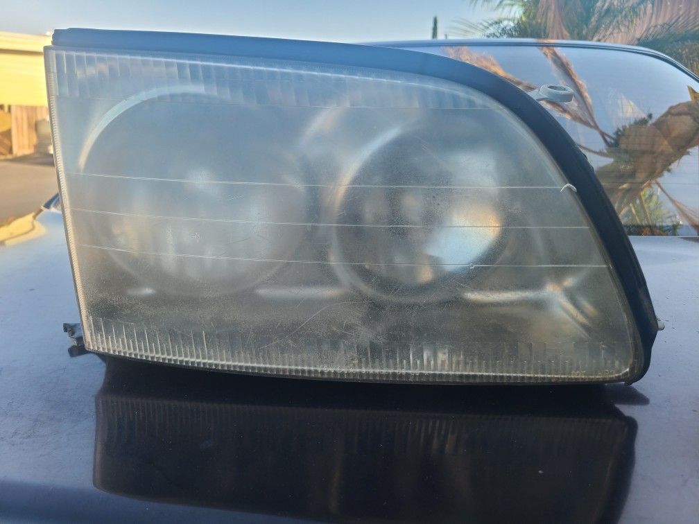 Ls 400 Headlight 1(contact info removed)