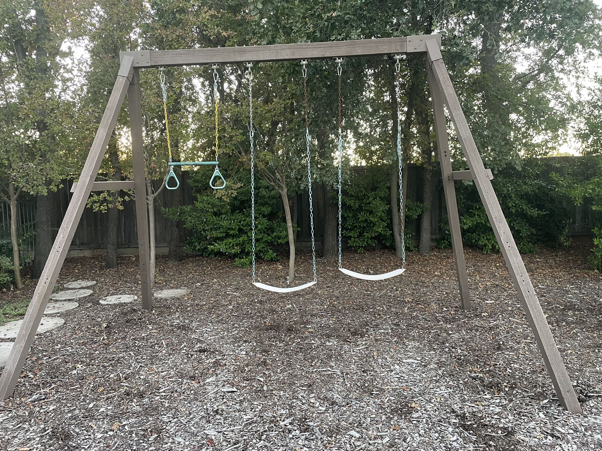 Swing set, Adult Weight Rated