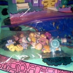 Polly Pockets 