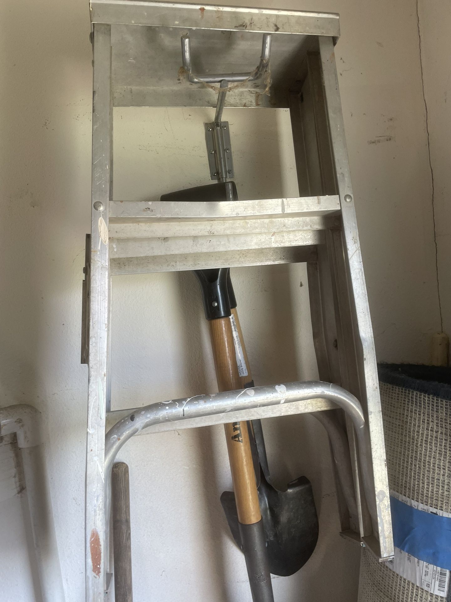 Step And 4’ Ladders