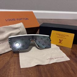 Louis Vuitton Sunglasses 