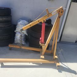 1 Ton Engine Hoist 