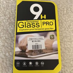 iPhone 7 screen protector