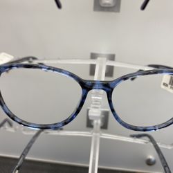 Very light frame glasses Size :50-16-35 Bloom Optics