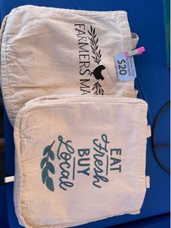 Canvas bags with pockets