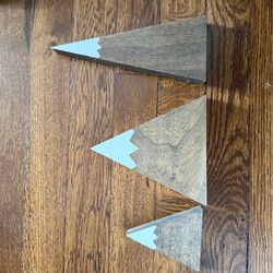 Mountains wood decor