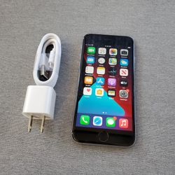 iPhone 6s - UNLOCKED - Like New 