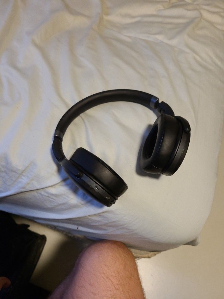 Sennheiser HD 4.40 Wireless Headphones