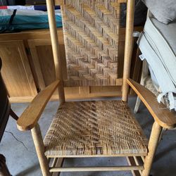 Rocking Chair 