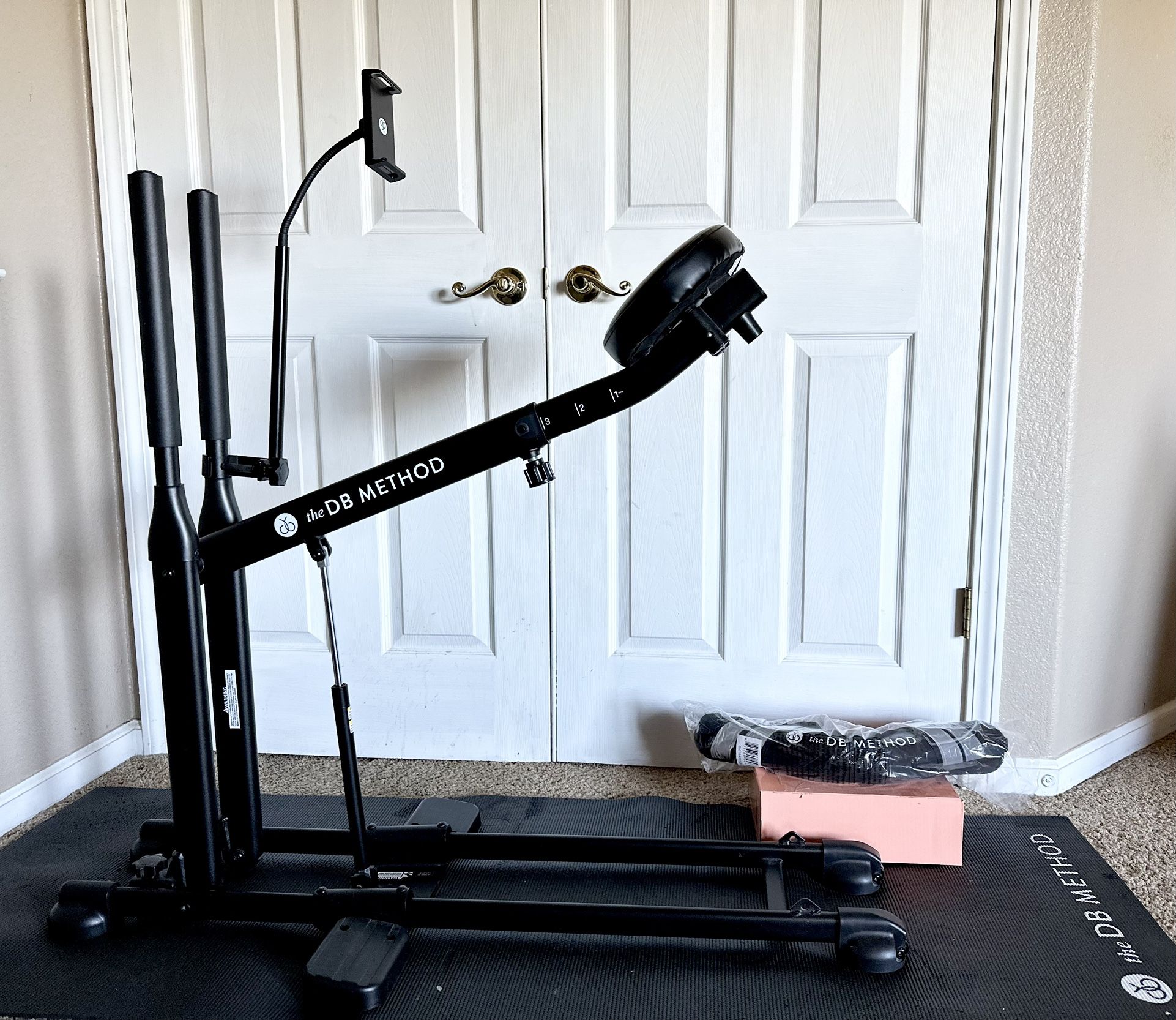 The DB Method Squat Machine 