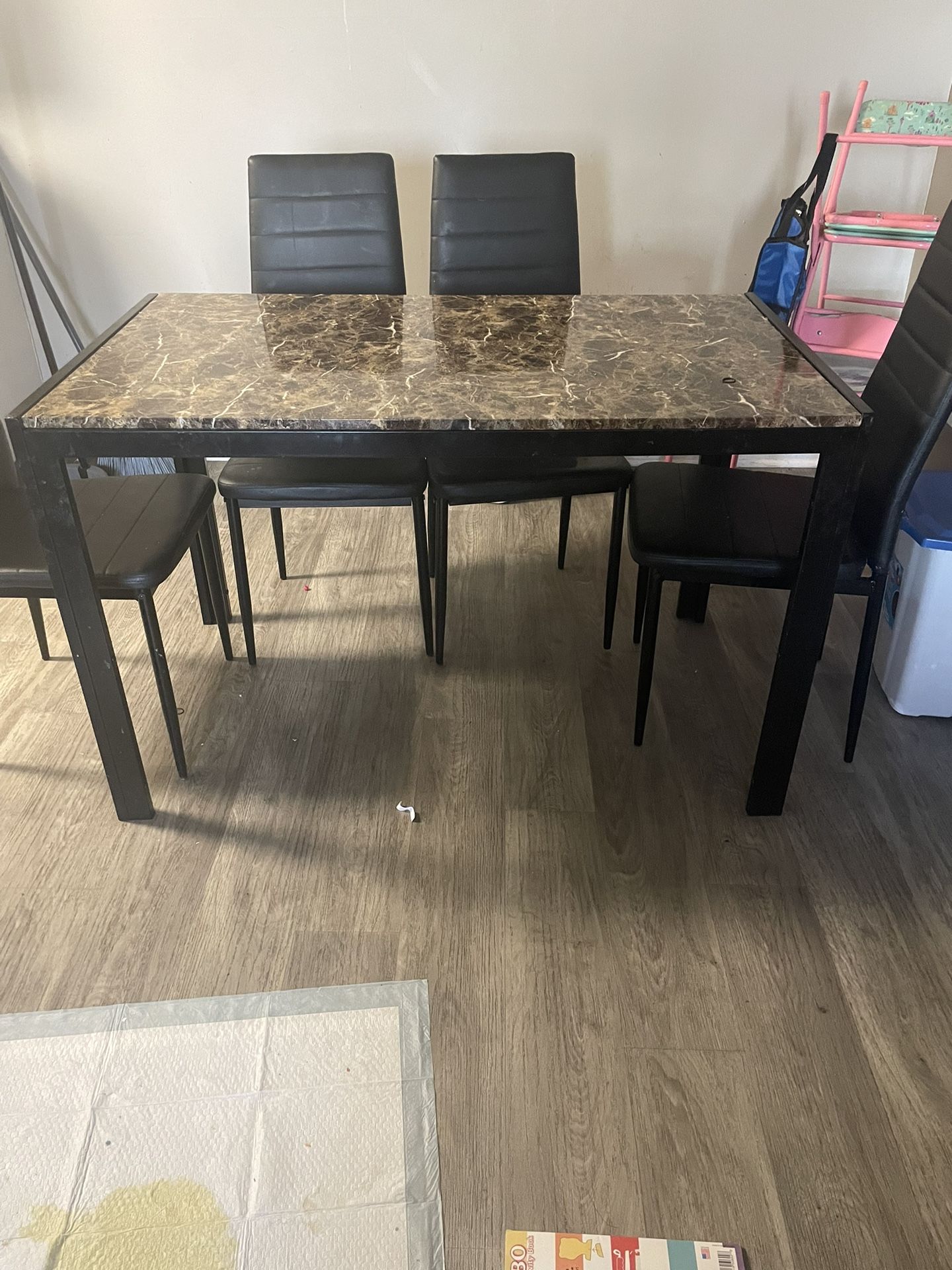 Selling My Dining Room Table ! Chairs Not Included 