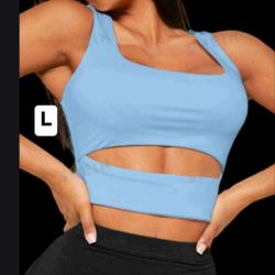 New Women’s Top Size Large