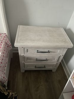 Bed Size Dresser 