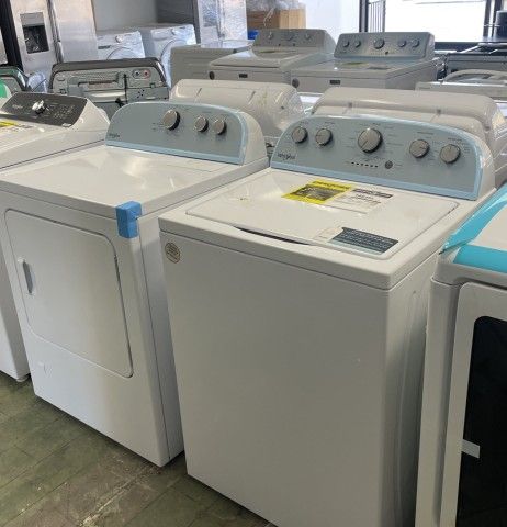 Whirlpool, Washer And Dryer Set