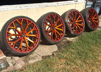 24” staggered wheels with tires. Used