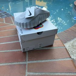 $185 OBO -| NIKE MIND 001 LIGHT SMOKE GREY - US M 11|-