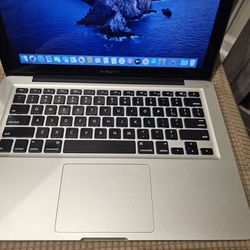 Macbook Pro 13 Inch 2012