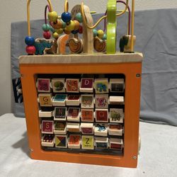 B  Toys  Zany  Zoo  Wooden  Activity   Cube   