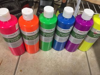 Lot of 6 fluorescent neon/black light tempera paints 16oz each