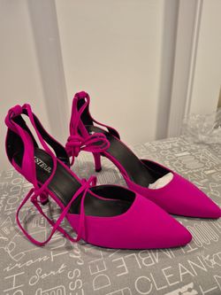 Hot Pink Suade Shoes Sz 8.5