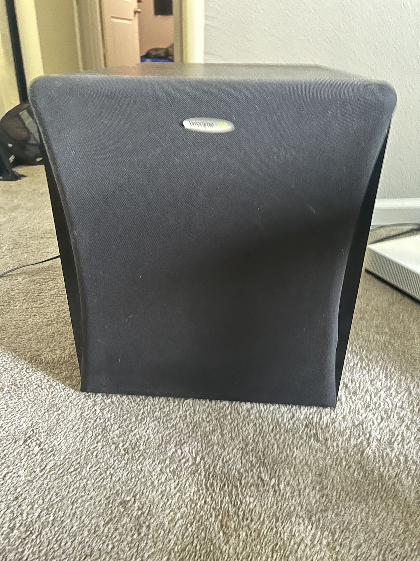 Velodyne Acoustics VRP-1200 12" 195 Watts Powered Subwoofer