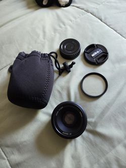Nikon AF FX NIKKOR 50mm f/1.8D Lens with Auto Focus for Nikon DSLRs