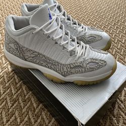 2003 Nike Air Jordan 11 Retro Low 8.5