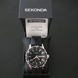 NIB Sekonda 50m Sports Dive Style 45mm Watch Day/Date Silicone Band New Battery
