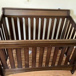 Baby Crib 