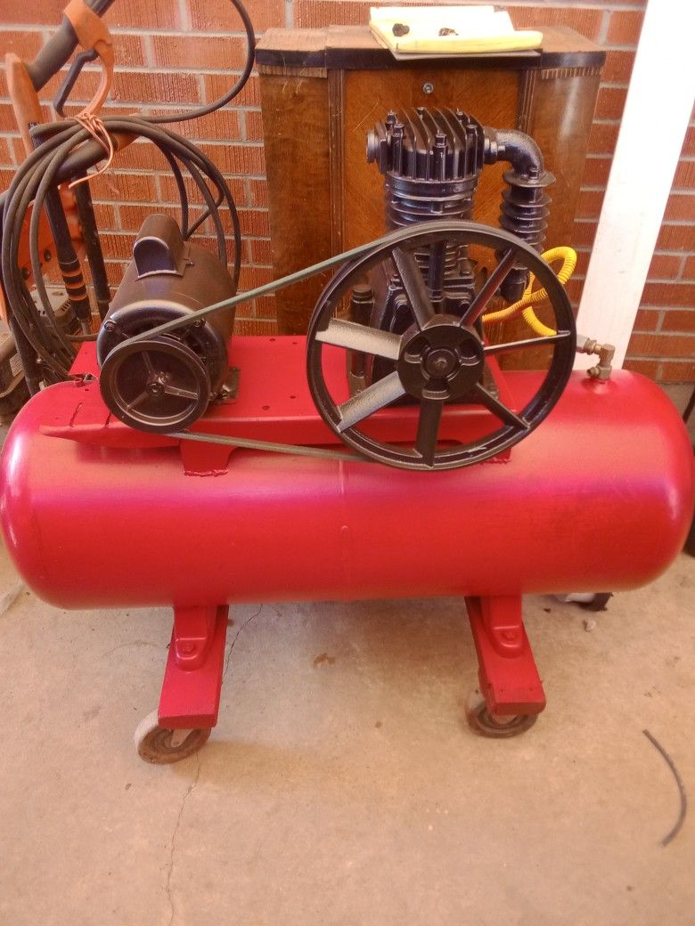 80 Gallon Air Compressor