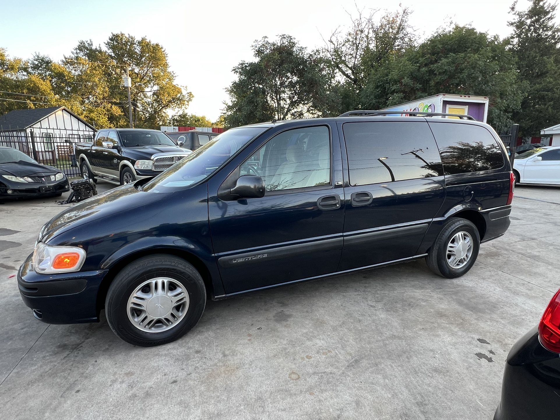 2001 Chevrolet Venture