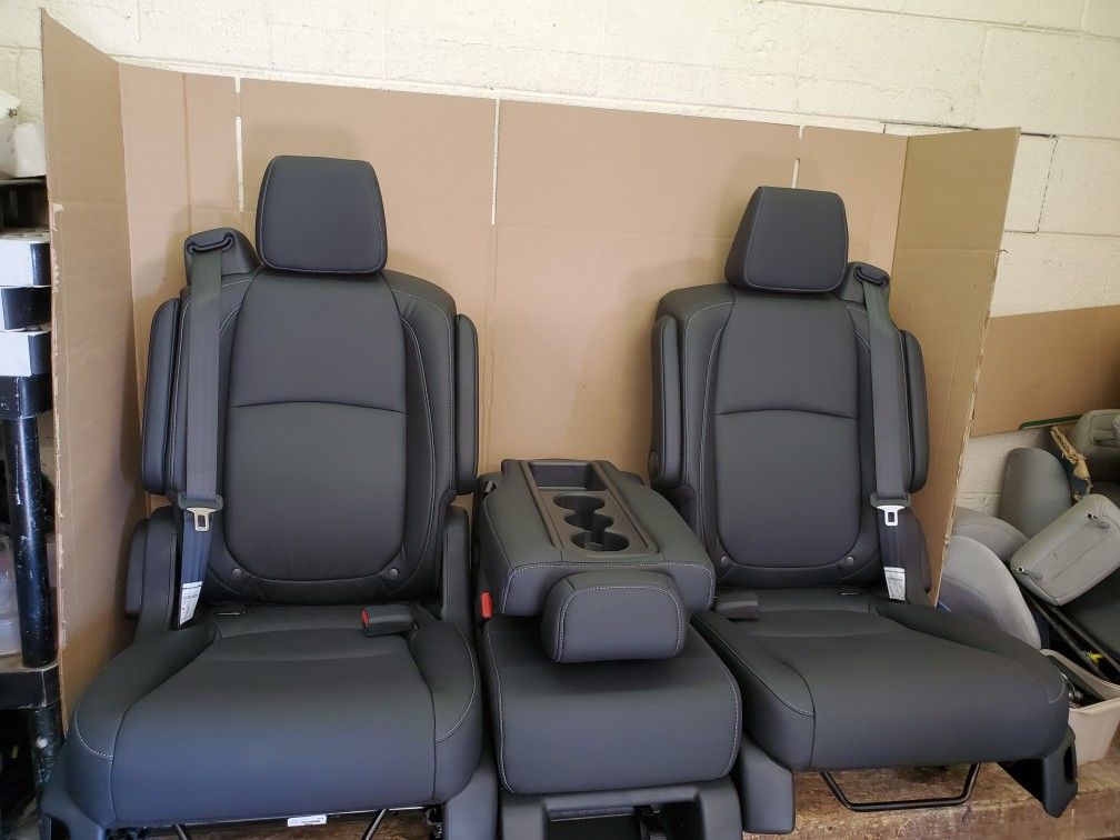 BRAND NEW BLACK LEATHER BUCKET SEATS WITH SEATBELTS AND MIDDLE SEAT 