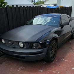 Mustang  2007