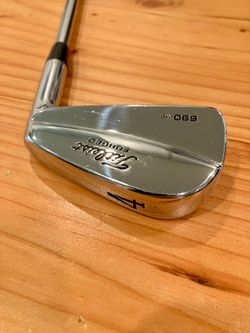 Titleist 690MB 4 Iron Golf Club