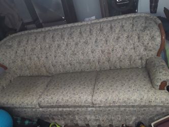 Free matching couch and love seat both need cleaning