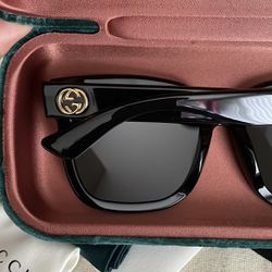 New✨, authentic Gucci women's GG0034SAN 55mm sunglasses