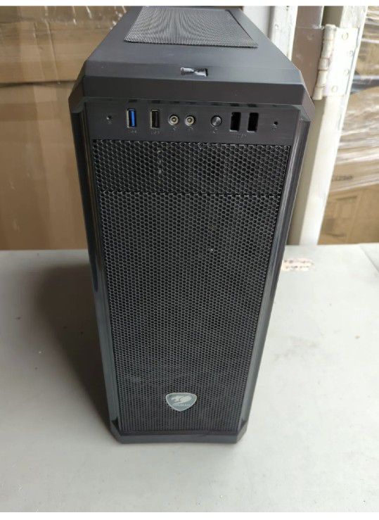 Cougar MX330-X Mid Tower Case with USB 3.0 Cosmetic Damage