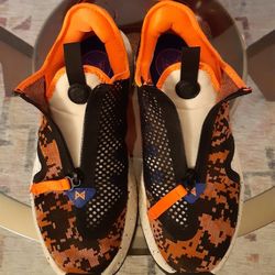 Nike Men's Size 8 Air Strobel