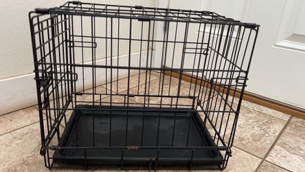 Dog Crate Small  Cage Folding L18W12H15 inch great condition